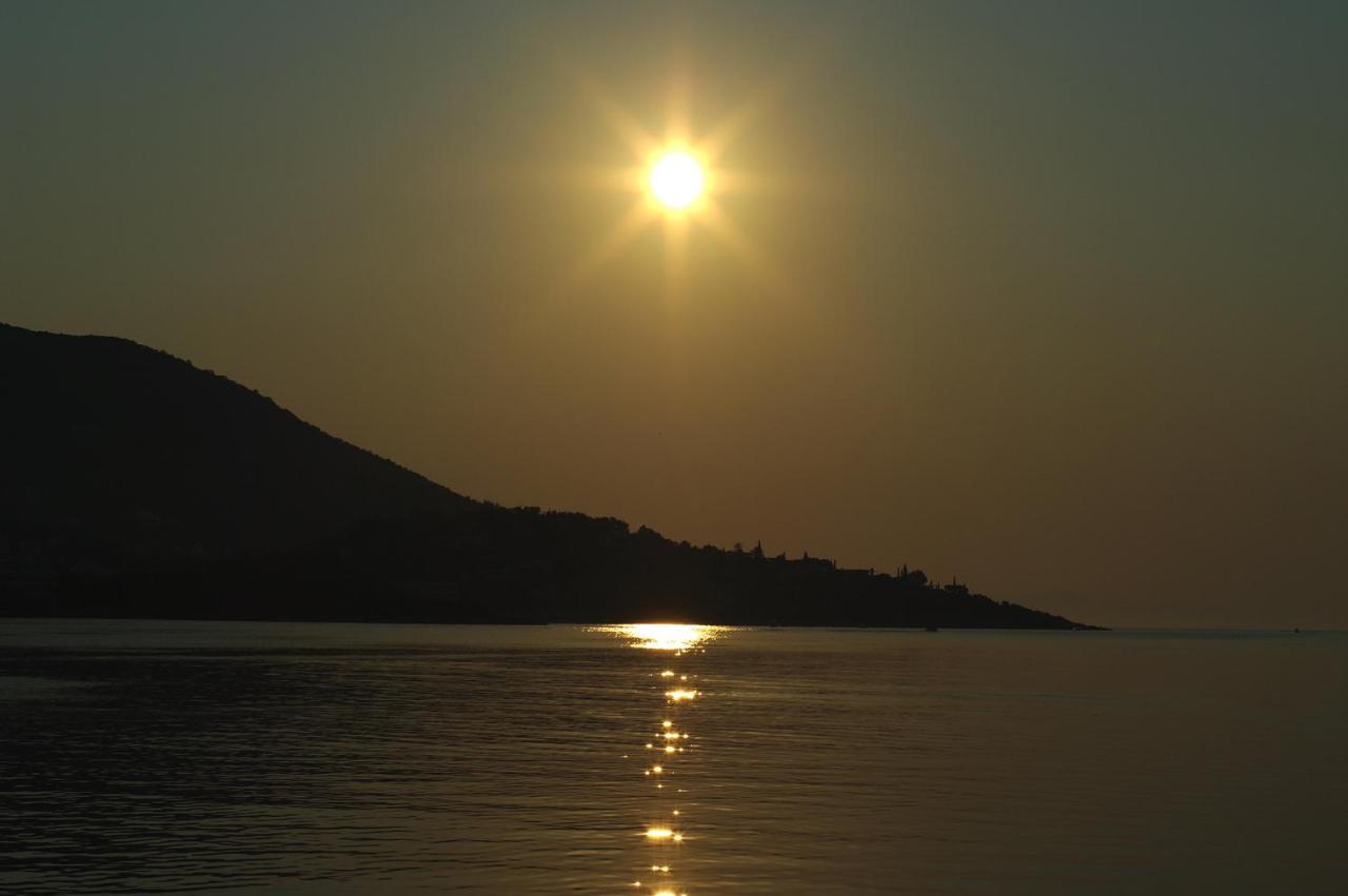 The Mirador Boutique Villa With Scenic Sea View Porto Rafti Luaran gambar
